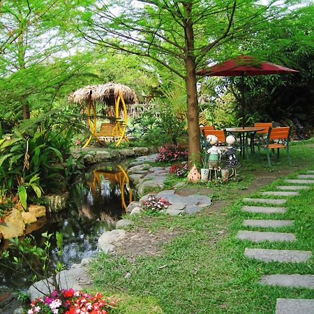 Fairy Story Village Farm B&B Dongshan  Exterior photo