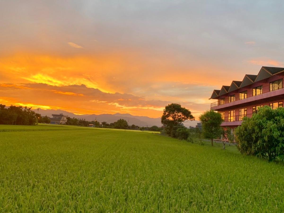 Fairy Story Village Farm B&B Dongshan  Exterior photo