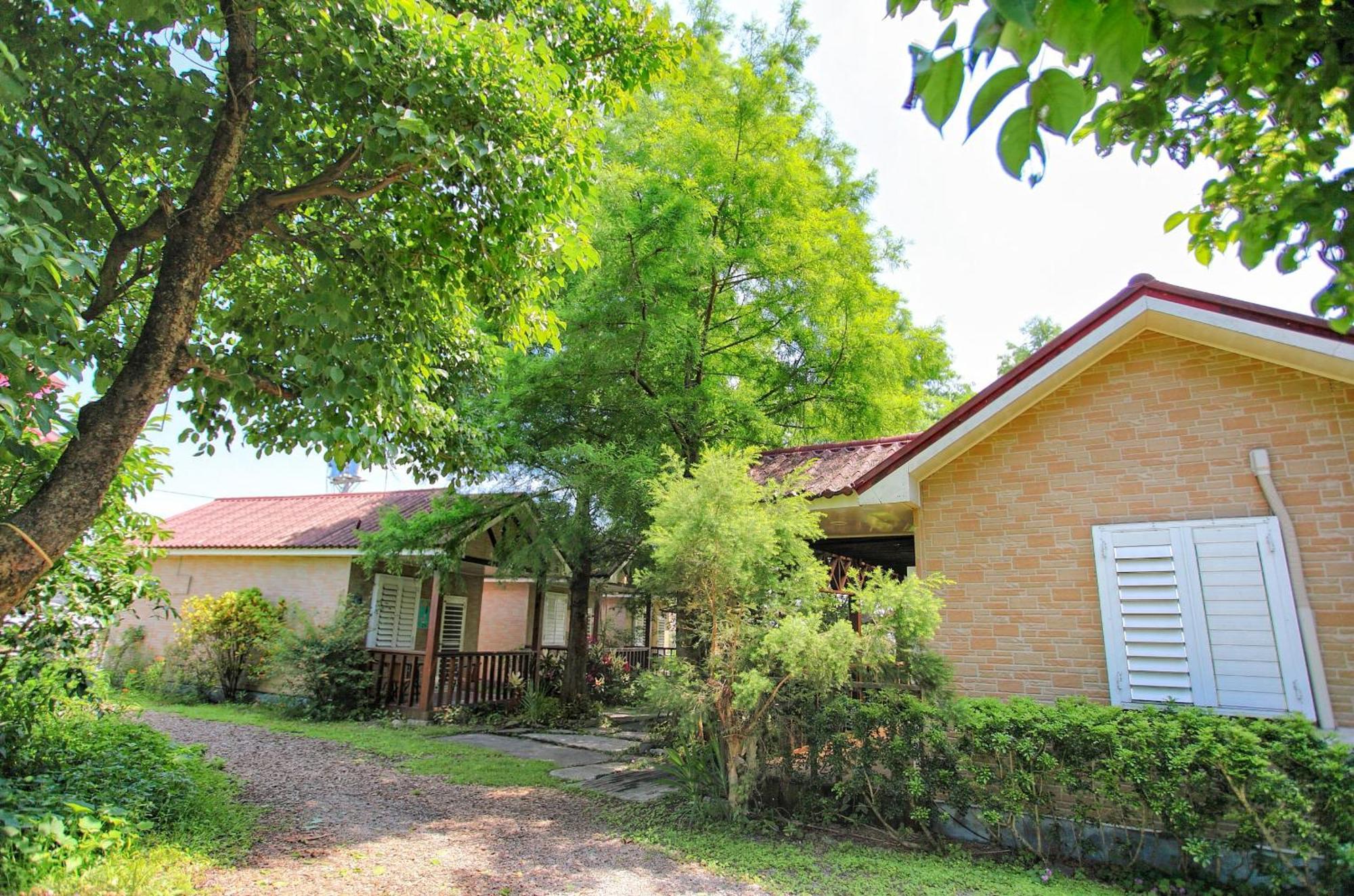 Fairy Story Village Farm B&B Dongshan  Exterior photo